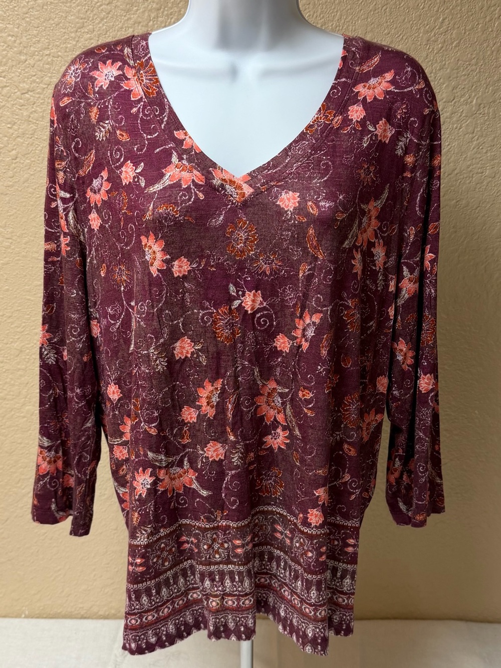 4/$20 Farmers Market by ONE WORLD Burgundy Floral V-Neck Top